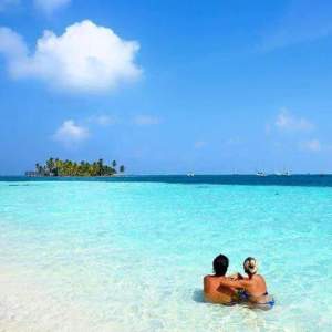 Relaxing in San Blas during a sailing trip Panama to Colombia 087